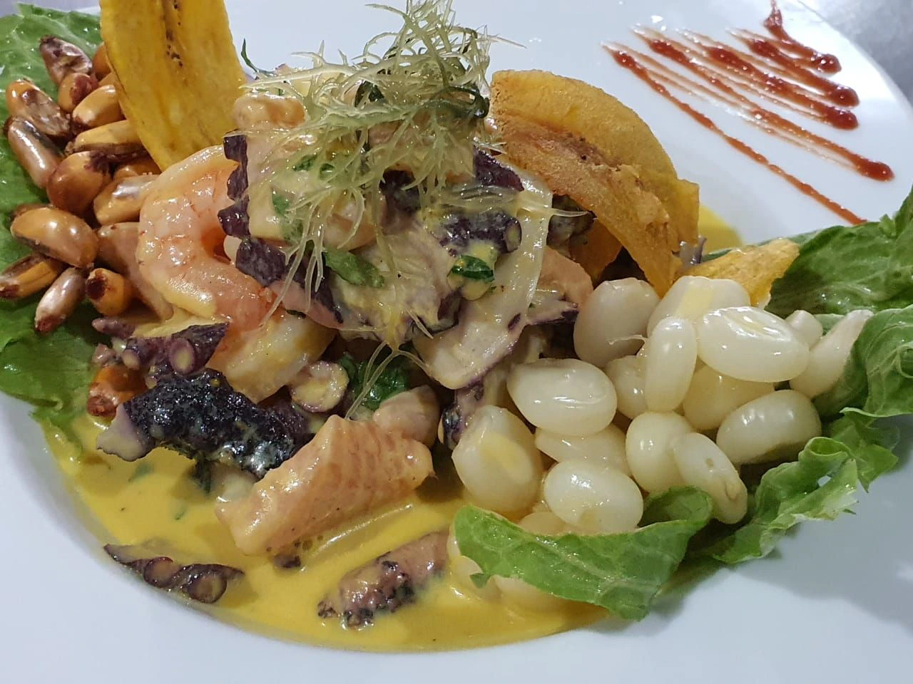 Ceviche servido en Manos Peruanas